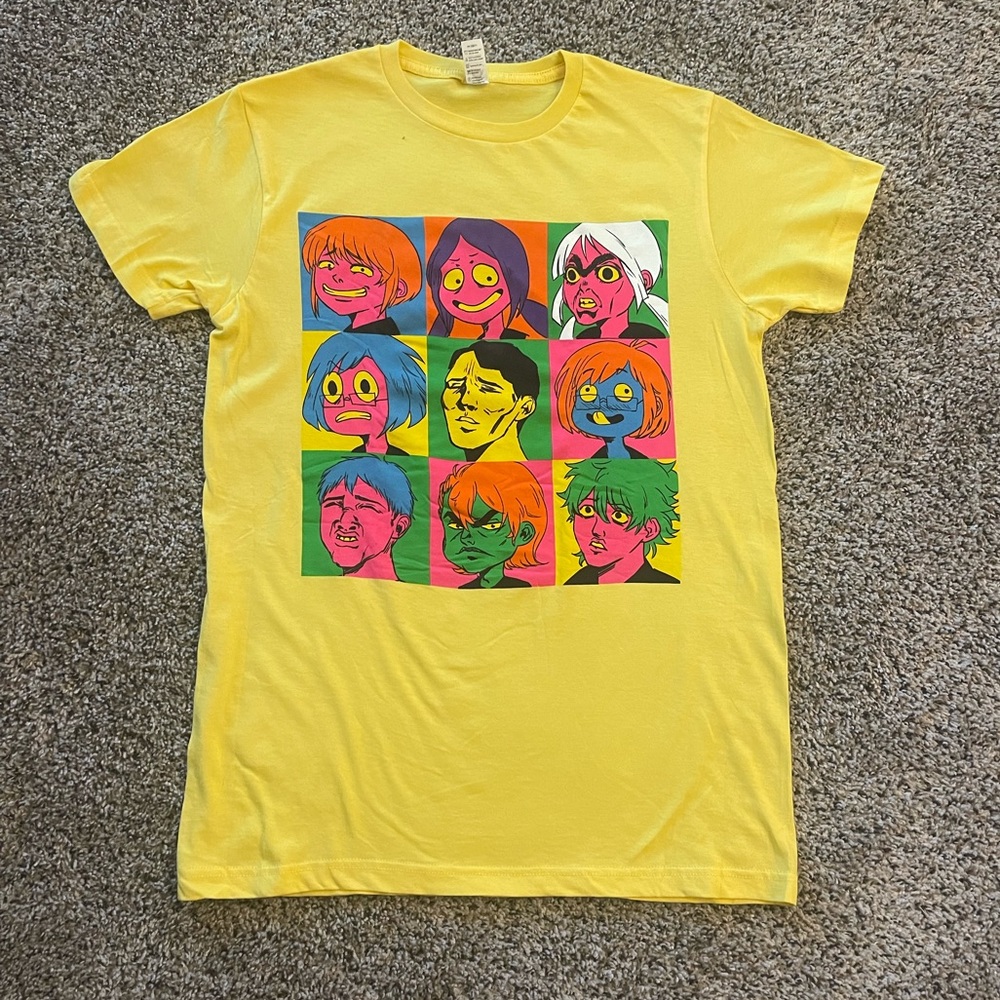 Women Colorful Graphic Tee-Size M